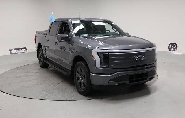 2022 Ford F-150 Lightning LARIAT AWD photo