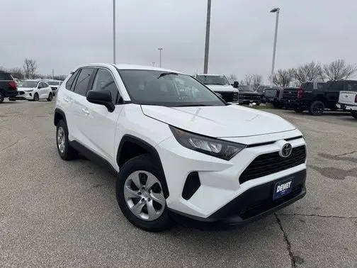 2022 Toyota RAV4 LE AWD photo