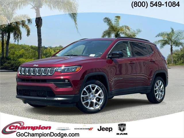 2022 Jeep Compass Latitude Lux 4WD photo