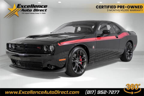 2022 Dodge Challenger R/T Scat Pack RWD photo