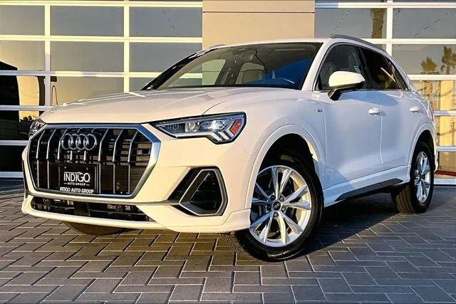 2022 Audi Q3 S line Premium Plus AWD photo
