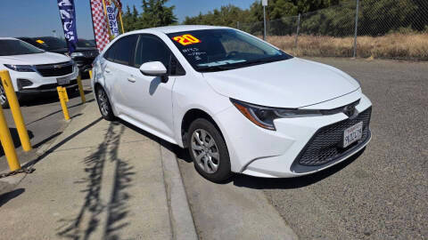 2020 Toyota Corolla LE FWD photo