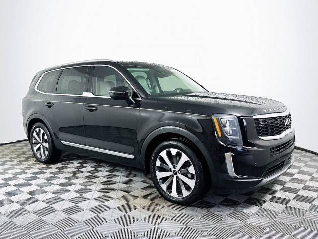 2022 Kia Telluride EX AWD photo