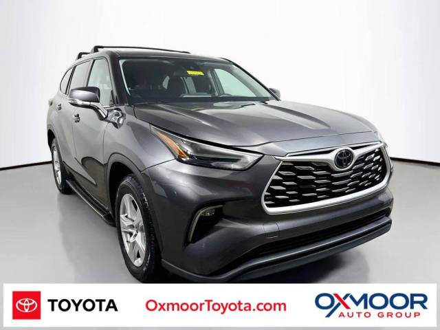 2022 Toyota Highlander L FWD photo