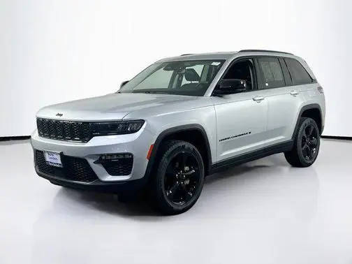 2023 Jeep Grand Cherokee Limited 4WD photo