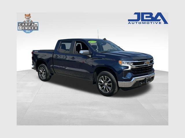 2022 Chevrolet Silverado 1500 LT 4WD photo