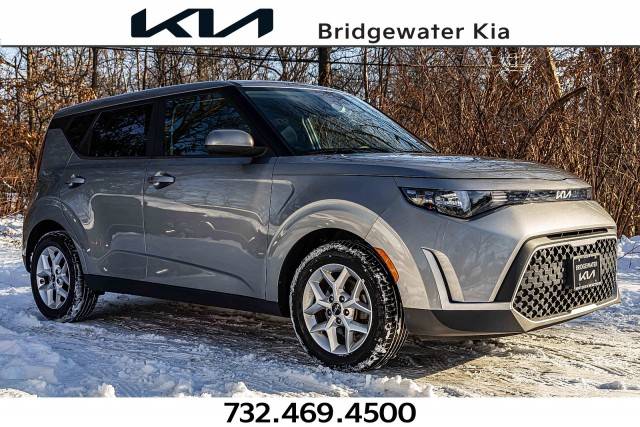 2023 Kia Soul S FWD photo