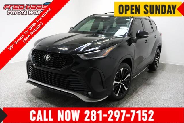 2022 Toyota Highlander XSE FWD photo
