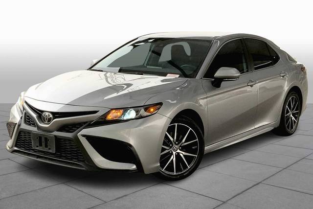 2023 Toyota Camry SE FWD photo