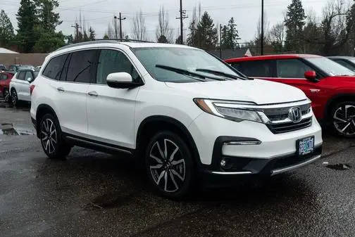 2022 Honda Pilot Touring 7-Passenger AWD photo
