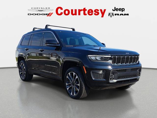 2023 Jeep Grand Cherokee L Overland 4WD photo