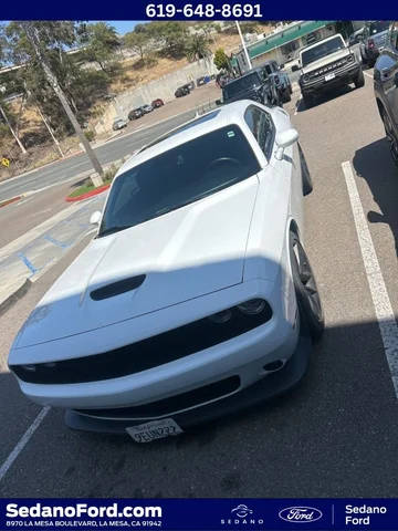 2022 Dodge Challenger GT RWD photo