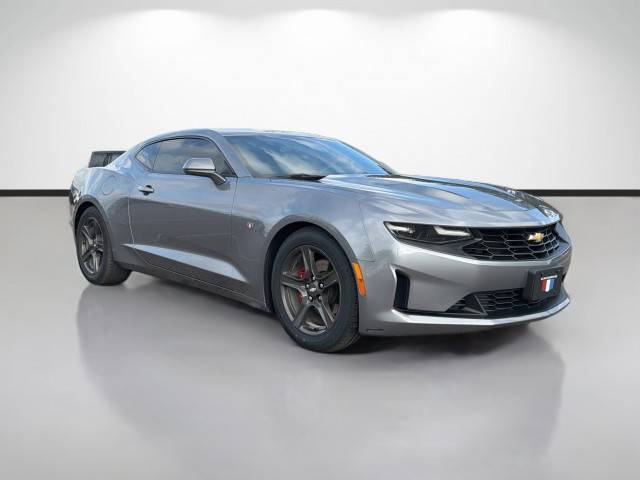 2020 Chevrolet Camaro 1LT RWD photo
