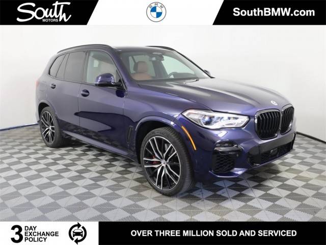 2023 BMW X5 M50i AWD photo