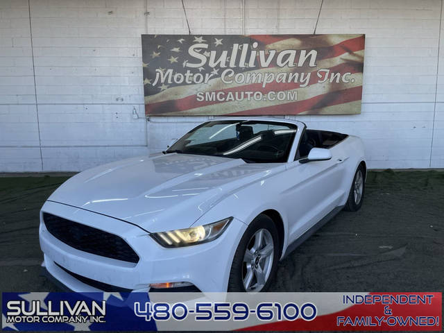 2015 Ford Mustang V6 RWD photo