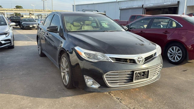 2015 Toyota Avalon XLE Touring FWD photo