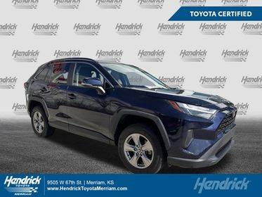 2022 Toyota RAV4 XLE AWD photo