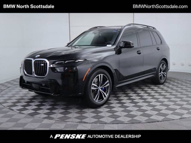 2023 BMW X7 M60i AWD photo