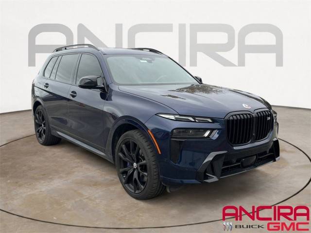 2023 BMW X7 M60i AWD photo