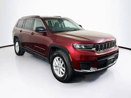2023 Jeep Grand Cherokee L Laredo 4WD photo