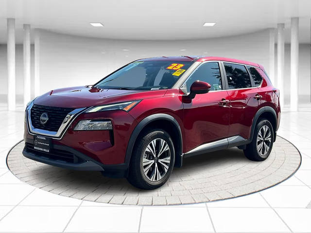 2023 Nissan Rogue SV FWD photo