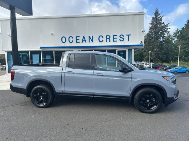 2022 Honda Ridgeline Black Edition AWD photo