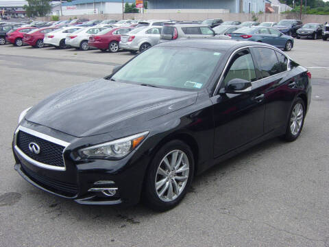 2015 Infiniti Q50 AWD photo