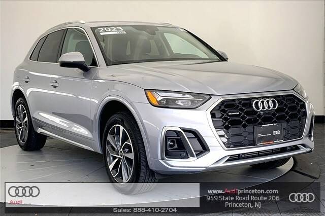 2023 Audi Q5 S line Premium Plus AWD photo