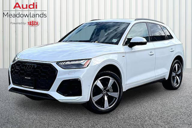2023 Audi Q5 S line Prestige AWD photo