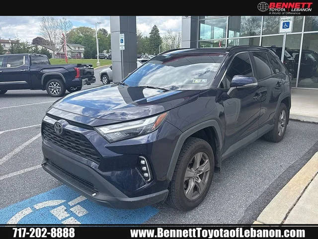 2022 Toyota RAV4 XLE AWD photo