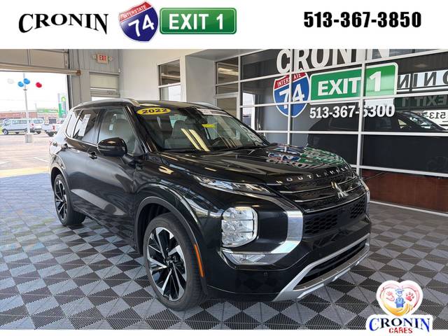 2022 Mitsubishi Outlander SEL Special Edition FWD photo