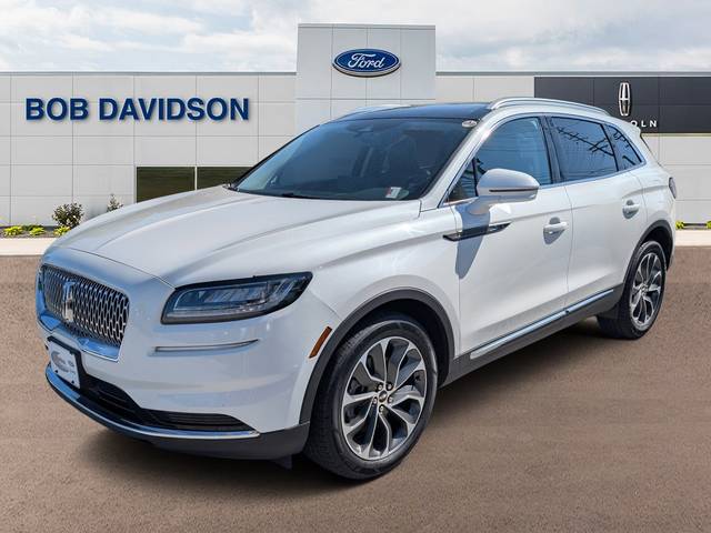 2022 Lincoln Nautilus Reserve AWD photo