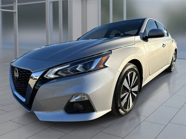 2022 Nissan Altima 2.5 SL FWD photo