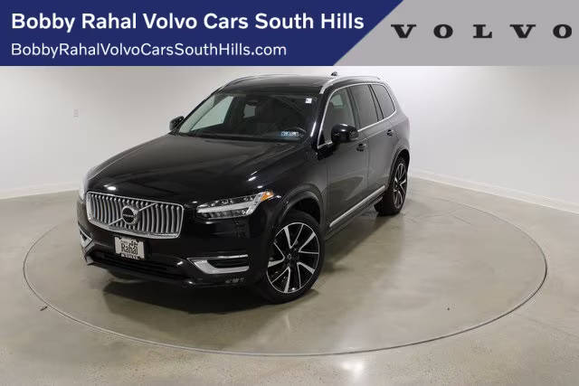 2023 Volvo XC90 Plus AWD photo