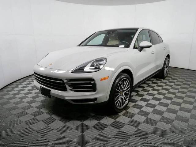 2023 Porsche Cayenne Coupe Platinum Edition AWD photo