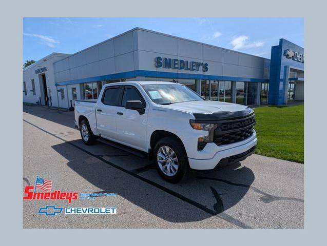 2022 Chevrolet Silverado 1500 Custom 4WD photo