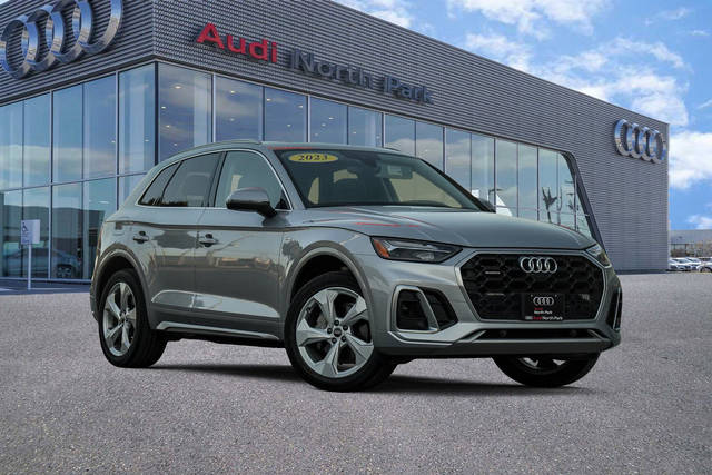 2023 Audi Q5 S line Premium Plus AWD photo