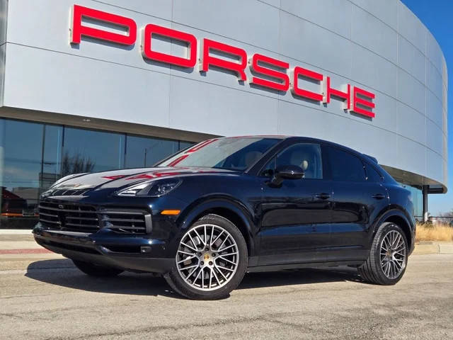 2023 Porsche Cayenne Coupe Platinum Edition AWD photo
