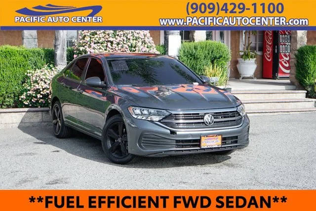 2022 Volkswagen Jetta SE FWD photo