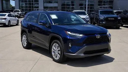 2022 Toyota RAV4 XLE Premium AWD photo