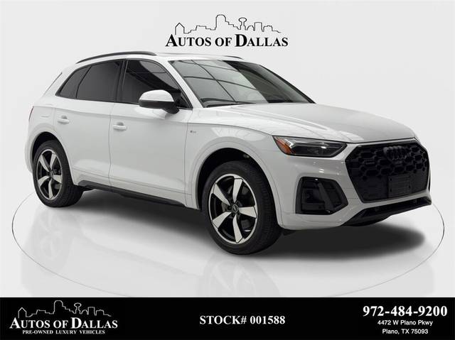 2023 Audi Q5 S line Premium Plus AWD photo