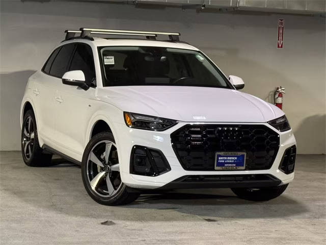 2023 Audi Q5 S line Premium Plus AWD photo