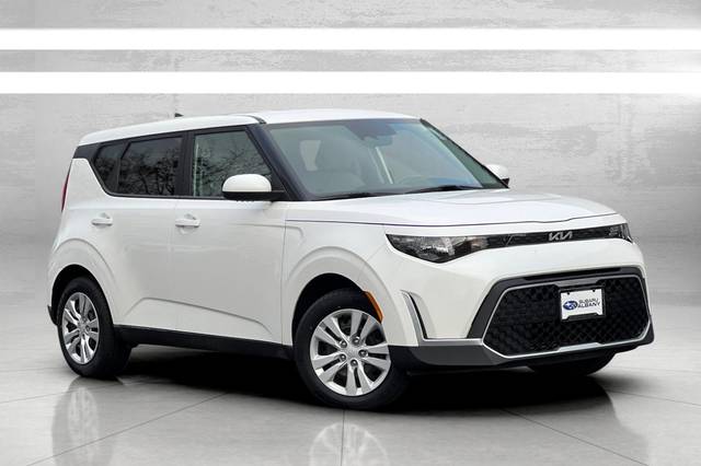 2023 Kia Soul LX FWD photo