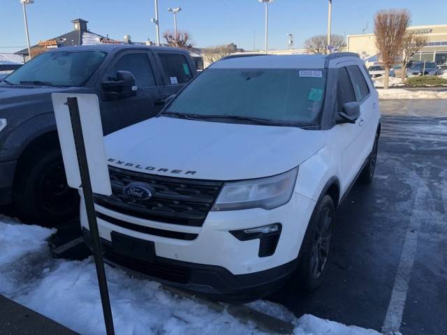 2018 Ford Explorer XLT 4WD photo