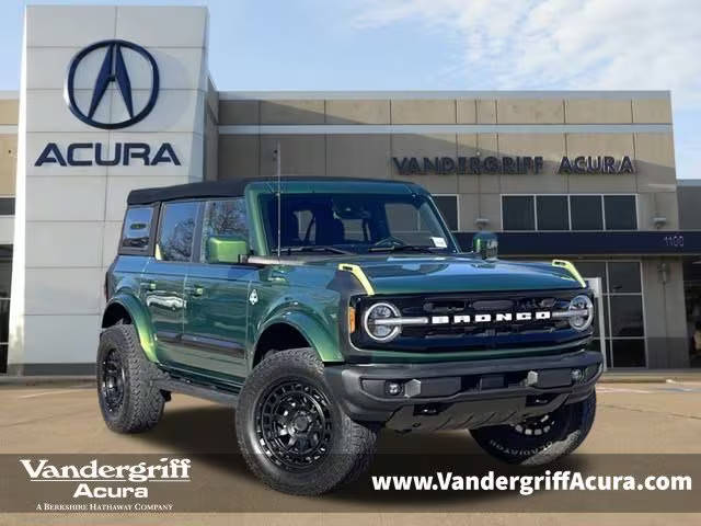 2022 Ford Bronco 4 Door Outer Banks 4WD photo