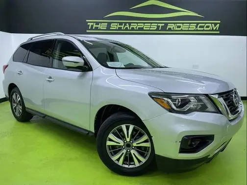 2020 Nissan Pathfinder SL FWD photo