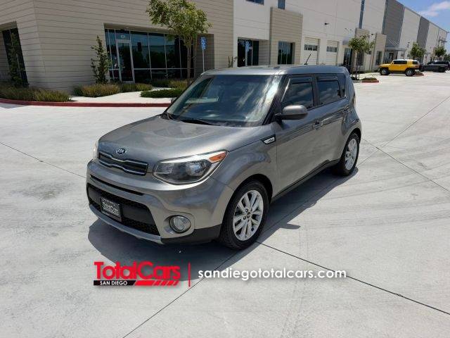 2017 Kia Soul + FWD photo
