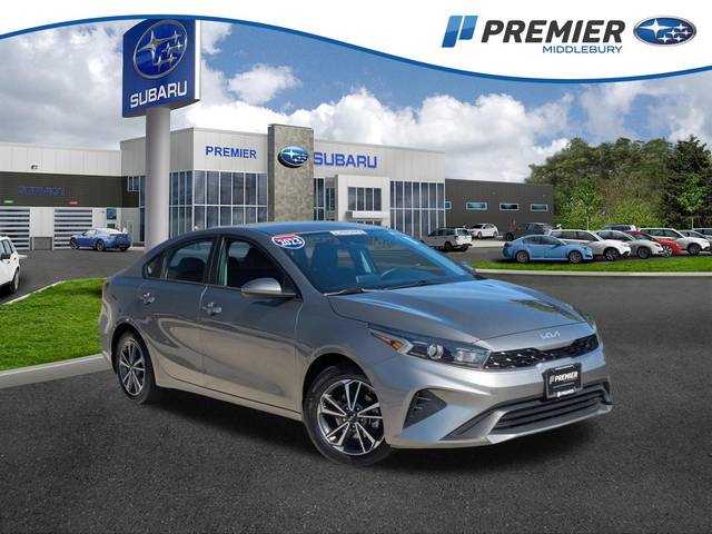 2023 Kia Forte LXS FWD photo