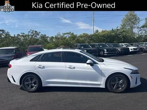 2023 Kia K5 LXS FWD photo