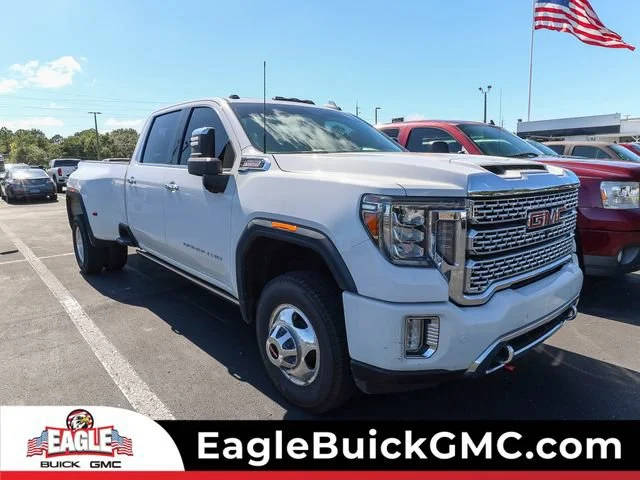 2022 GMC Sierra 3500HD Denali 4WD photo